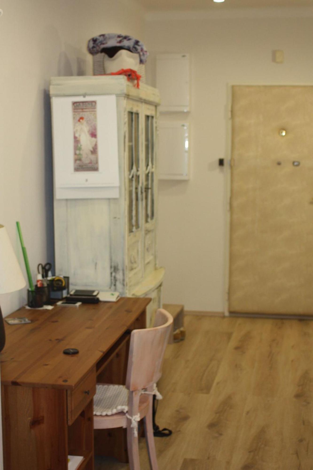 Lovely And Freshly Renovated In 10 *